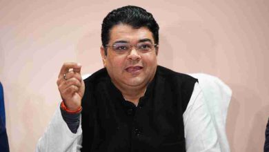 अंकुश नारंग MCD स्टैंडिंग कमेटी बैठक में मुद्दा उठाते हुए