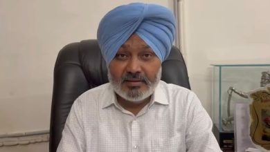 CBI रेड को लेकर केंद्र सरकार पर हमला करते AAP नेता