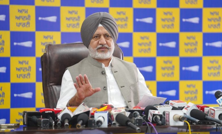 भगवंत मान सरकार ने श्री आनंदपुर साहिब के पूरे घटनाक्रम की जांच के लिए 3 सदस्यीय एसआईटी का किया गठन: बलतेज पन्नू