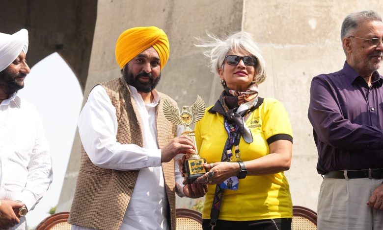 मुख्यमंत्री भगवंत सिंह मान ने 'युद्ध नशेयां विरुद्ध' अभियान को निर्णायक चरण में पहुंचाते हुए बाइक रैली को हरी झंडी दिखाकर रवाना किया