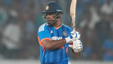 IND vs WI: संजू सैमसन ने टी20 इंटरनेशनल में पूरे किए 100 छक्के, रोहित शर्मा और विराट कोहली के खास क्लब में बनाई जगह 5 वेस्टइंडीज के खिलाफ टी20 मैच में बल्लेबाजी करते संजू सैमसन
