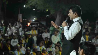 बोरीज में किसानों के साथ इसुदान गढ़वी का जन संवाद
