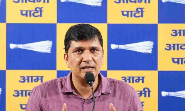 AAP नेता सौरभ भारद्वाज 10 अक्टूबर के जंतर-मंतर आंदोलन को लेकर प्रेस कॉन्फ्रेंस में